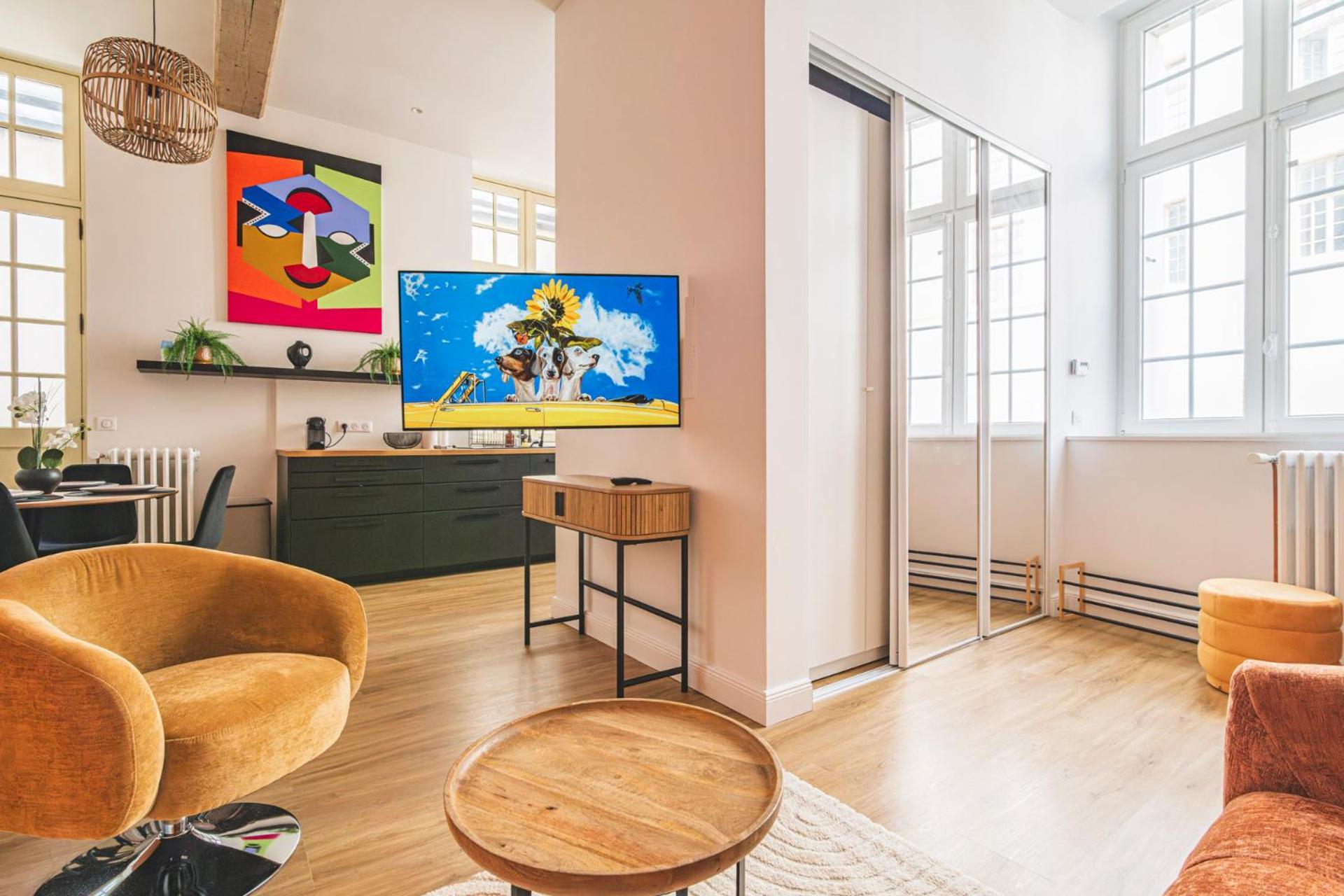 Mm Suites Loft Cathedrale Reims Exterior photo